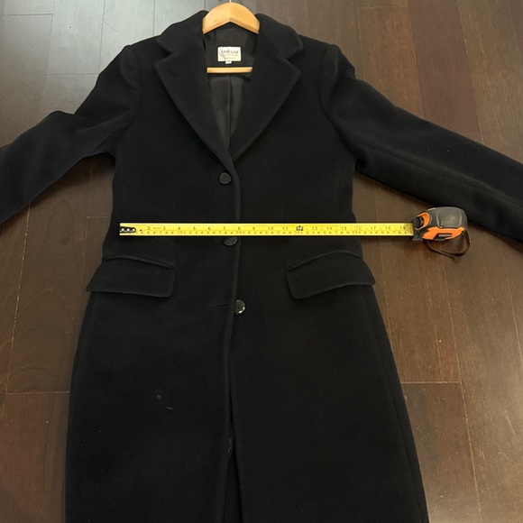 ARMANI-Collezioni Stunning Classic Black Angora/Wool/Cashmere Coat barely worn - Picture 5 of 16